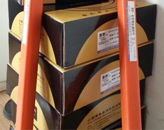 ɽ����̩����